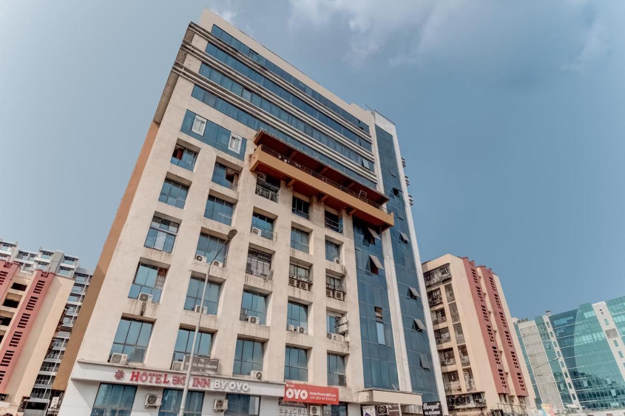 Hotel Pearl'S Bkc Inn- Near Trade Centre, Visa Consulate Mumbai  Buitenkant foto