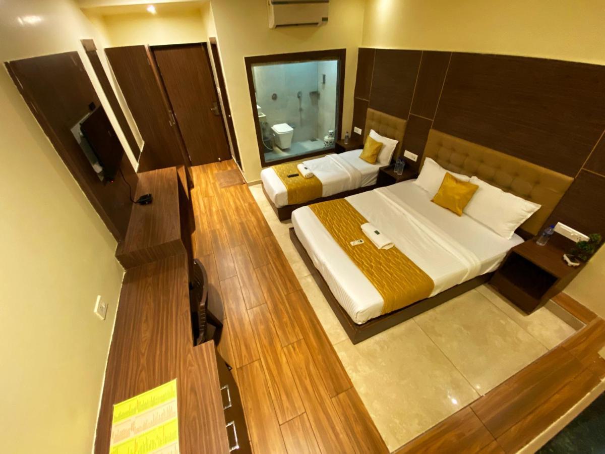Hotel Pearl'S Bkc Inn- Near Trade Centre, Visa Consulate Mumbai  Buitenkant foto