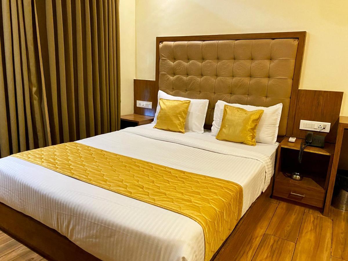 Hotel Pearl'S Bkc Inn- Near Trade Centre, Visa Consulate Mumbai  Buitenkant foto