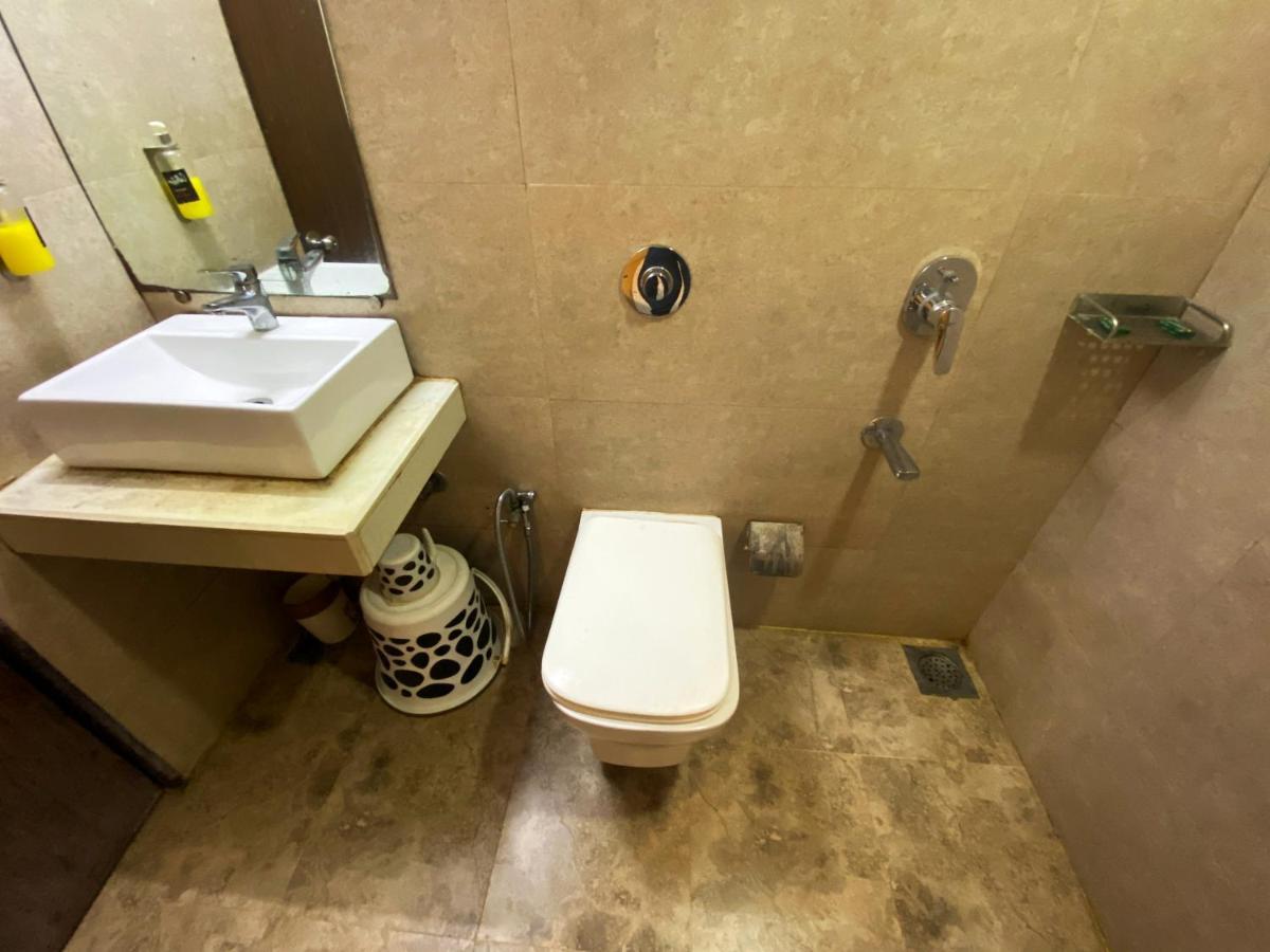 Hotel Pearl'S Bkc Inn- Near Trade Centre, Visa Consulate Mumbai  Buitenkant foto