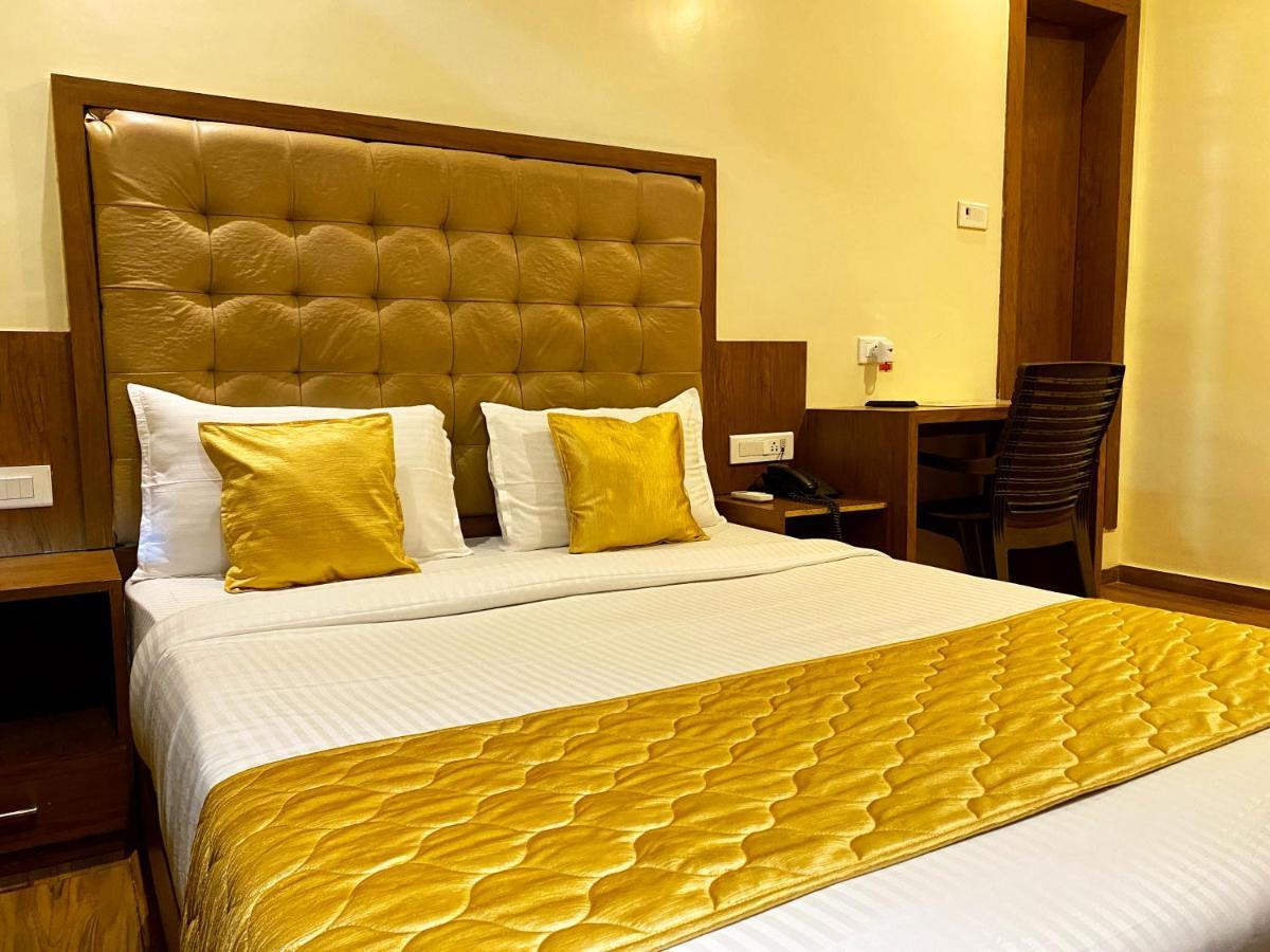 Hotel Pearl'S Bkc Inn- Near Trade Centre, Visa Consulate Mumbai  Buitenkant foto