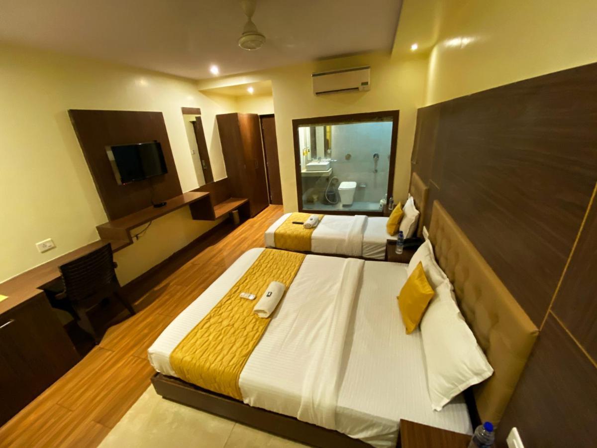 Hotel Pearl'S Bkc Inn- Near Trade Centre, Visa Consulate Mumbai  Buitenkant foto
