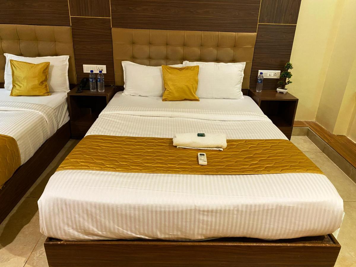 Hotel Pearl'S Bkc Inn- Near Trade Centre, Visa Consulate Mumbai  Buitenkant foto