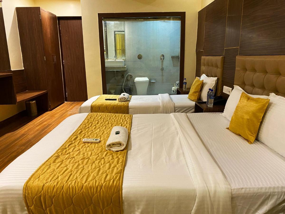 Hotel Pearl'S Bkc Inn- Near Trade Centre, Visa Consulate Mumbai  Buitenkant foto