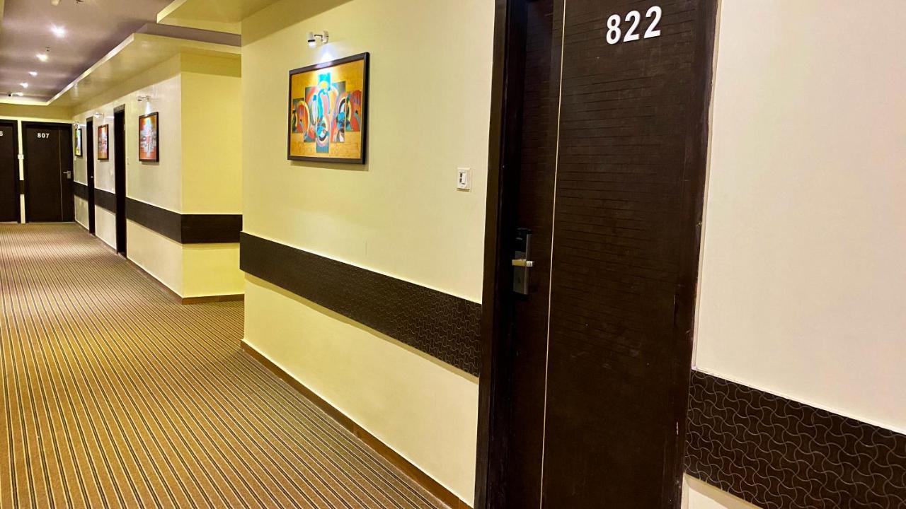 Hotel Pearl'S Bkc Inn- Near Trade Centre, Visa Consulate Mumbai  Buitenkant foto